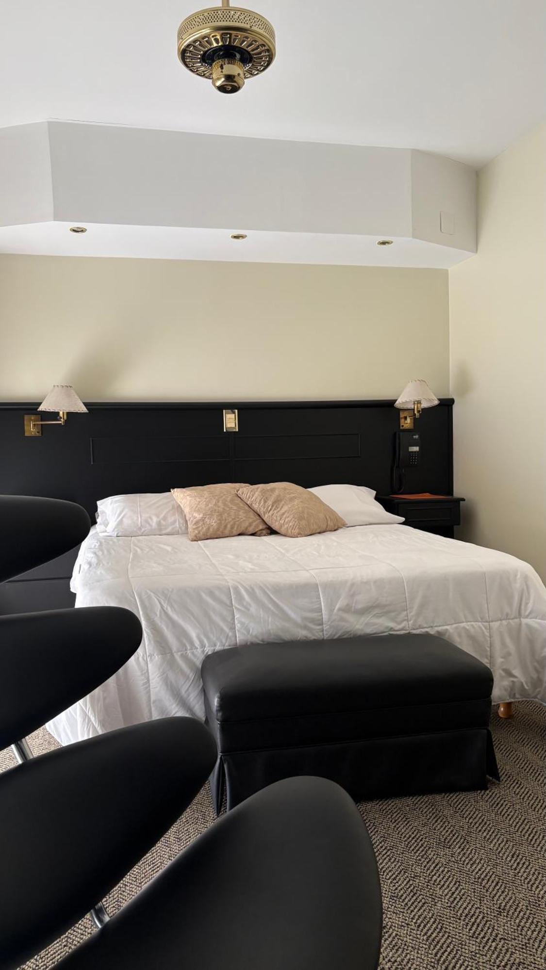 Hotel Coll Oficial - Bragado Provincia De Bs As المظهر الخارجي الصورة